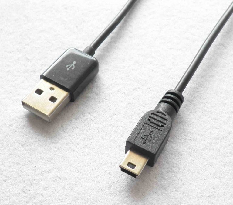 Difference Between the Mini USB Interface and the Micro USB Interface