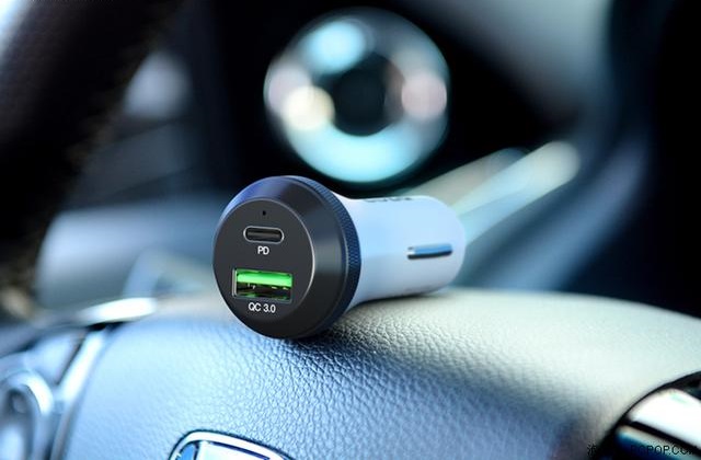 How to install the car charger