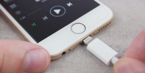 Apple USB-C to Lightning cable