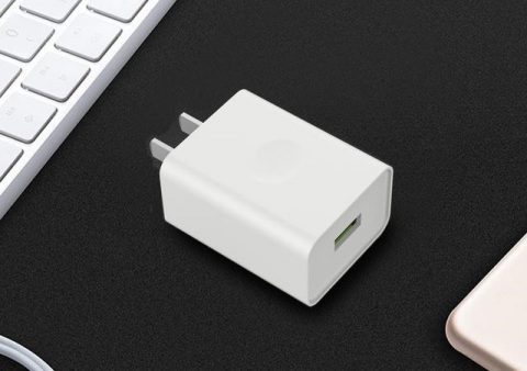 Does the output current of the charger affect the battery?