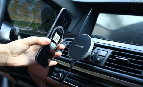 the difference between wired car charger and wireless car charger