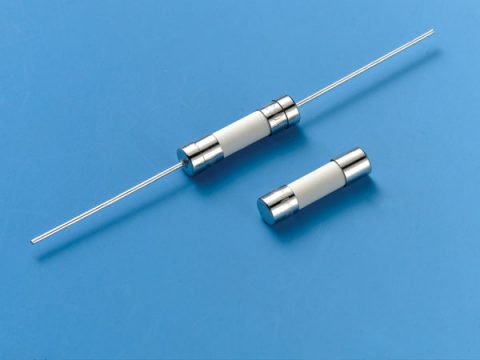 Power adapter fuse selection